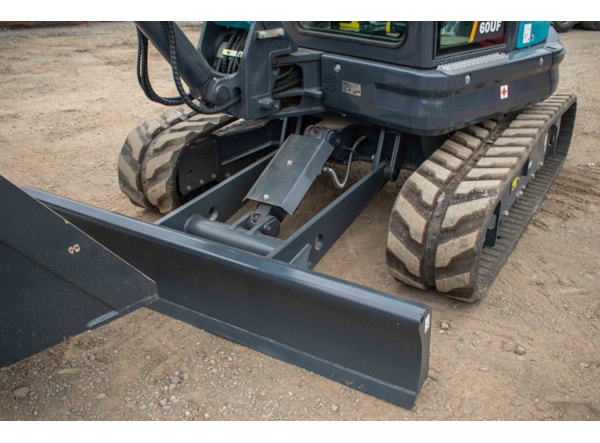 Midiexcavator SUNWARD SWE 60 UF DISPONIBIL INCHIRIERE  de vanzare